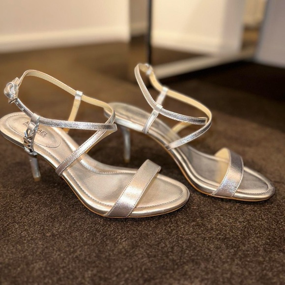 Michael Kors heels - Picture 3 of 4